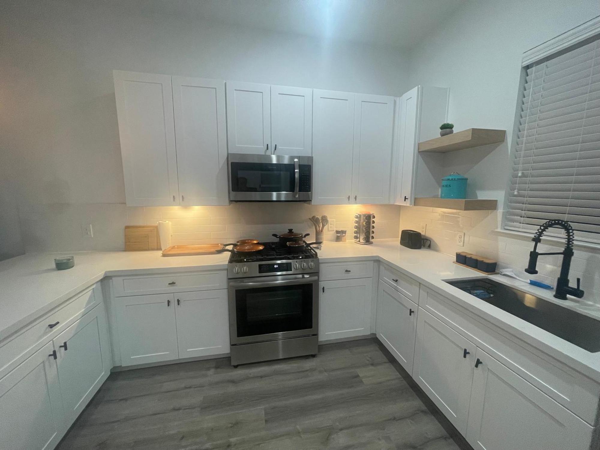 Comfortable 3 Bedroom - Heart Of Texas Medical Center ヒューストン エクステリア 写真