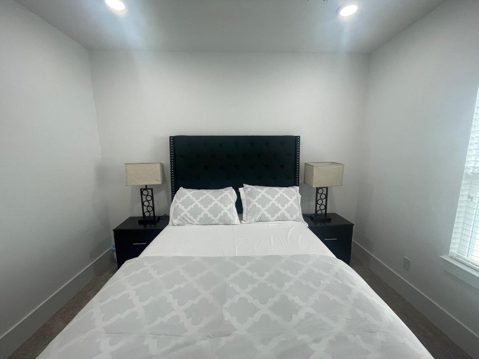 Comfortable 3 Bedroom - Heart Of Texas Medical Center ヒューストン エクステリア 写真
