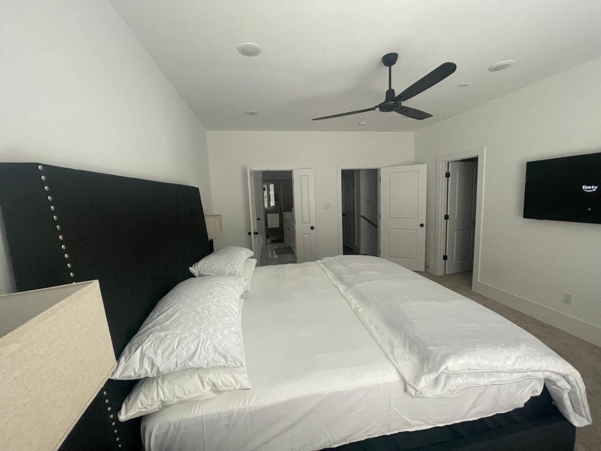 Comfortable 3 Bedroom - Heart Of Texas Medical Center ヒューストン エクステリア 写真