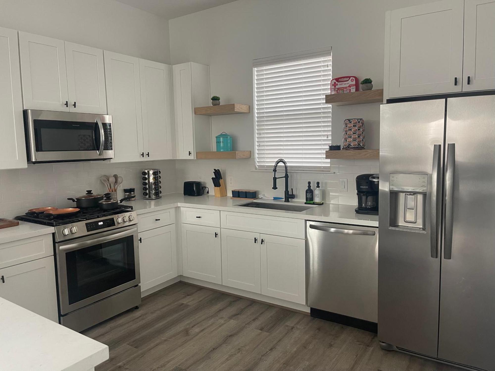Comfortable 3 Bedroom - Heart Of Texas Medical Center ヒューストン エクステリア 写真